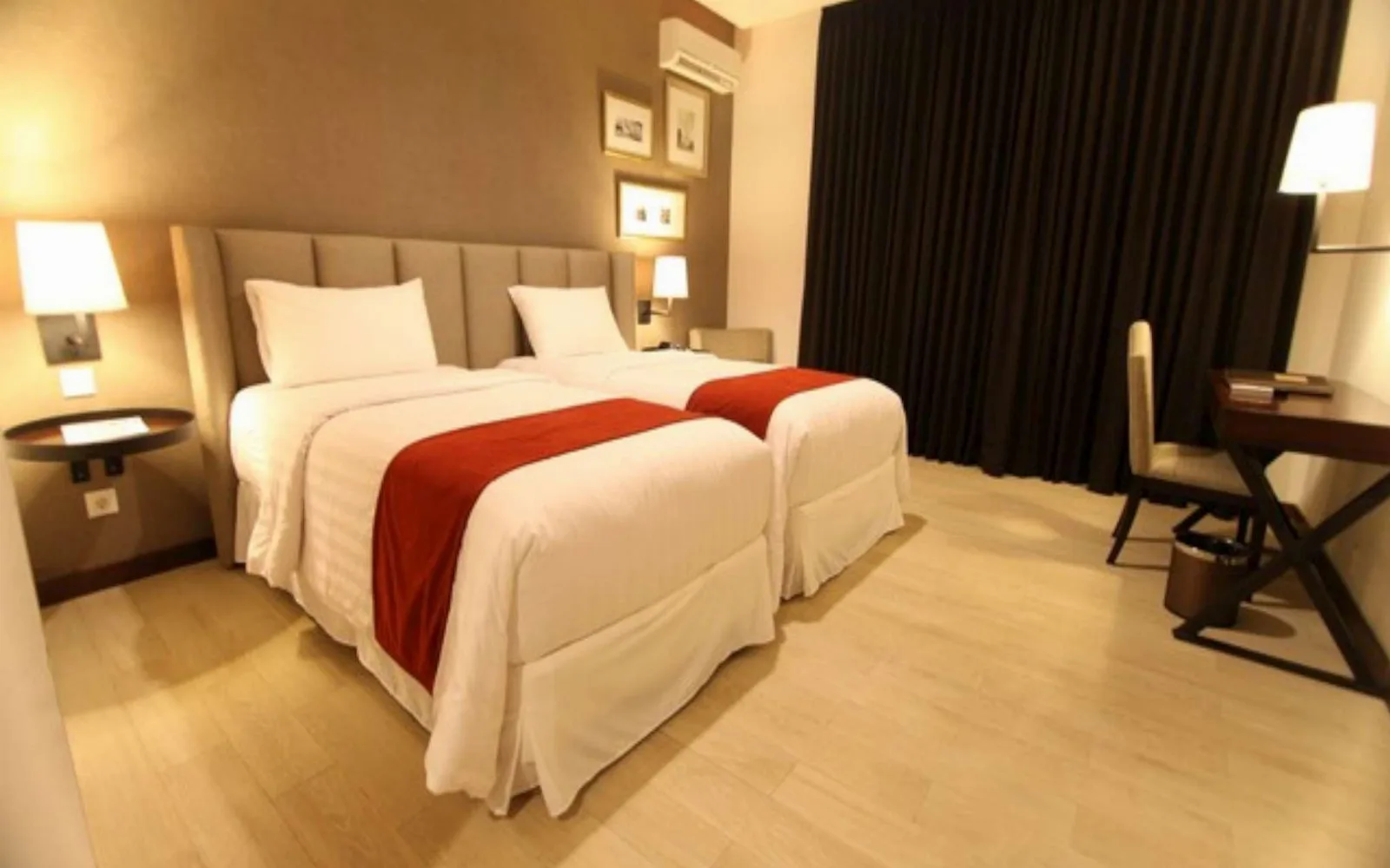 Hotel Brasserie at Hotel Royal Padjajaran Bogor