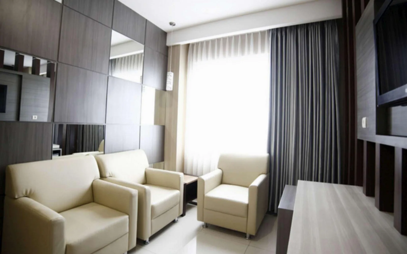 Hotel Restaurant at Hotel Harmoni Tasikmalaya