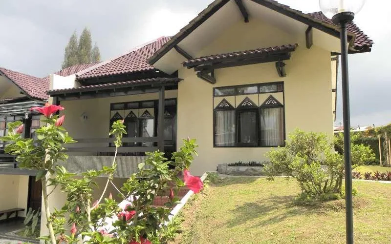 Hotel Restaurant at Hotel Sibayak Internasional Berastagi