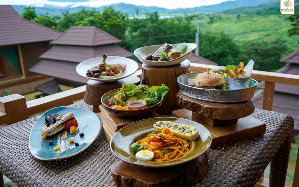 In-Villa Gourmet Breakfast & Dining at DISINI Villas and Spa