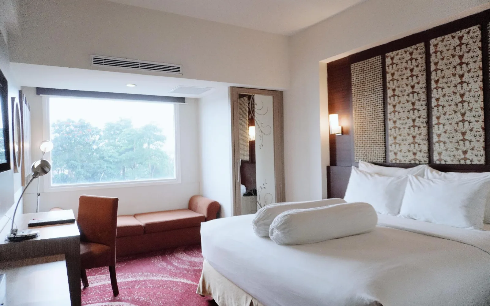 Indoluxe Restaurant at Indoluxe Hotel Jogjakarta