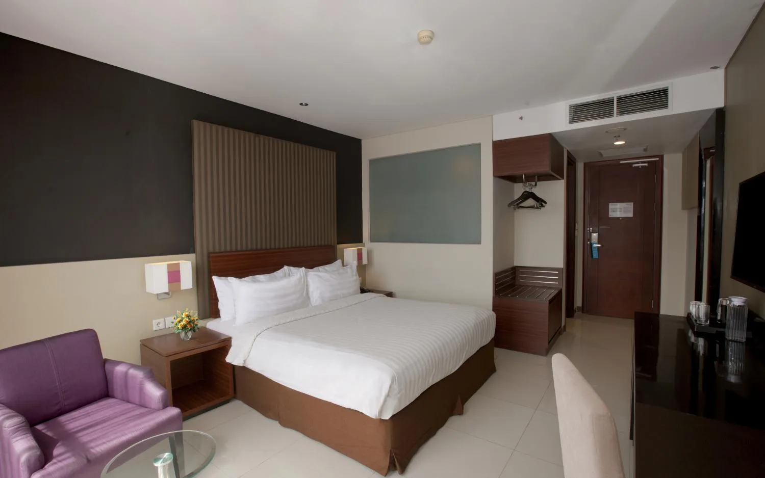 Jade Restaurant at Aston Jambi Hotel and Conference Center