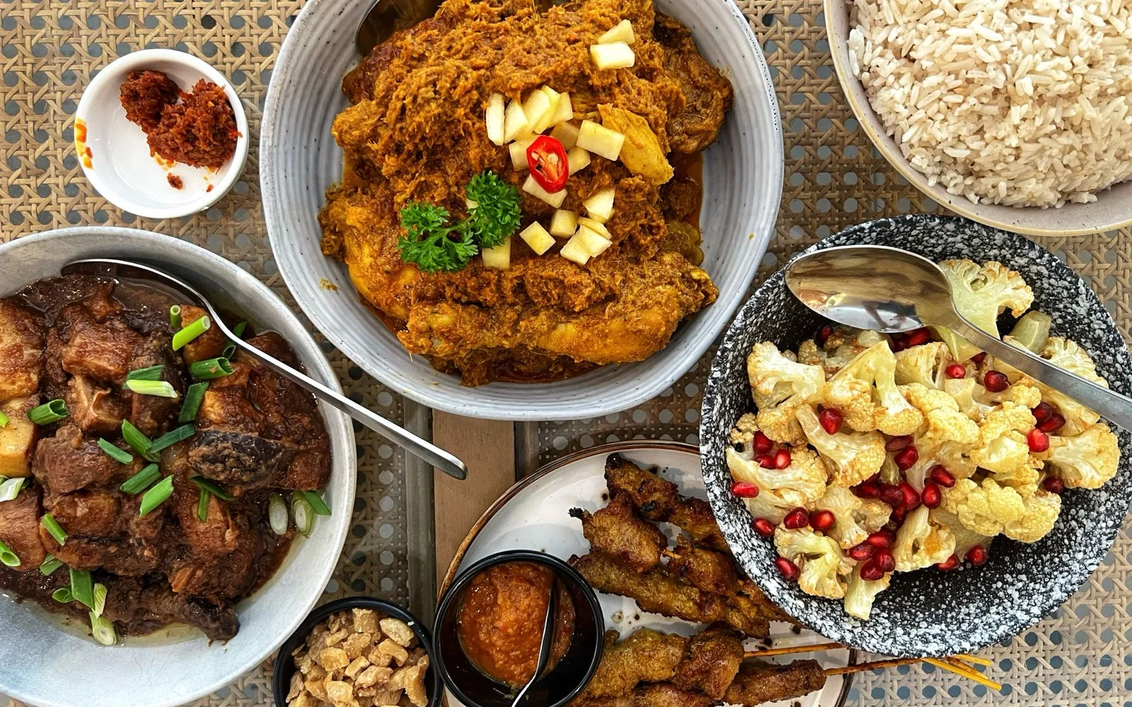 Kampung Restaurant at Kampung Cenik