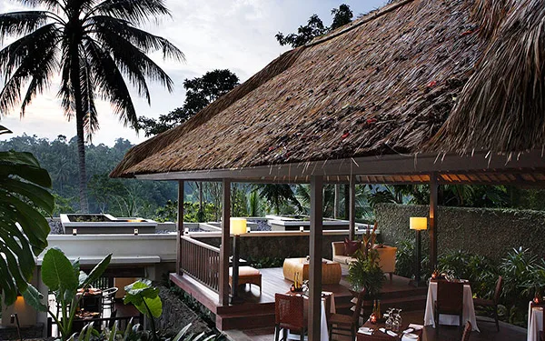 Kayumas Valley Restaurant