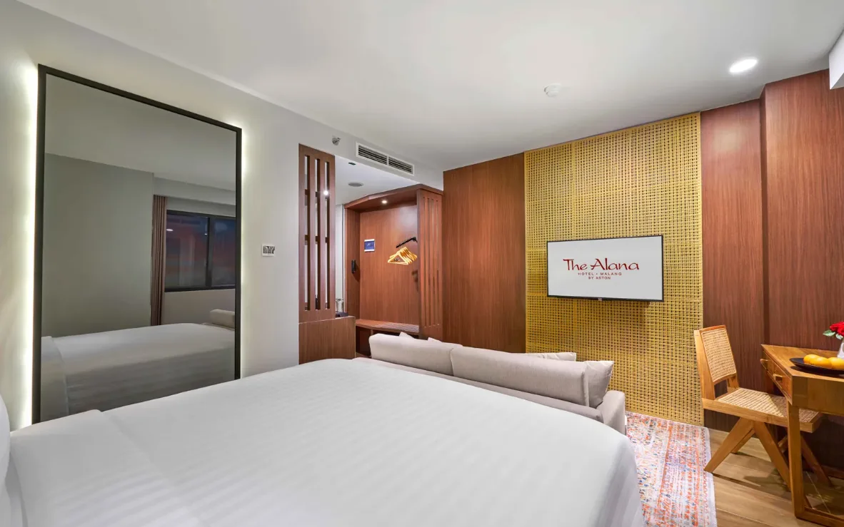 Ken Dedes Restaurant at The Alana Hotel & Convention Center Malang