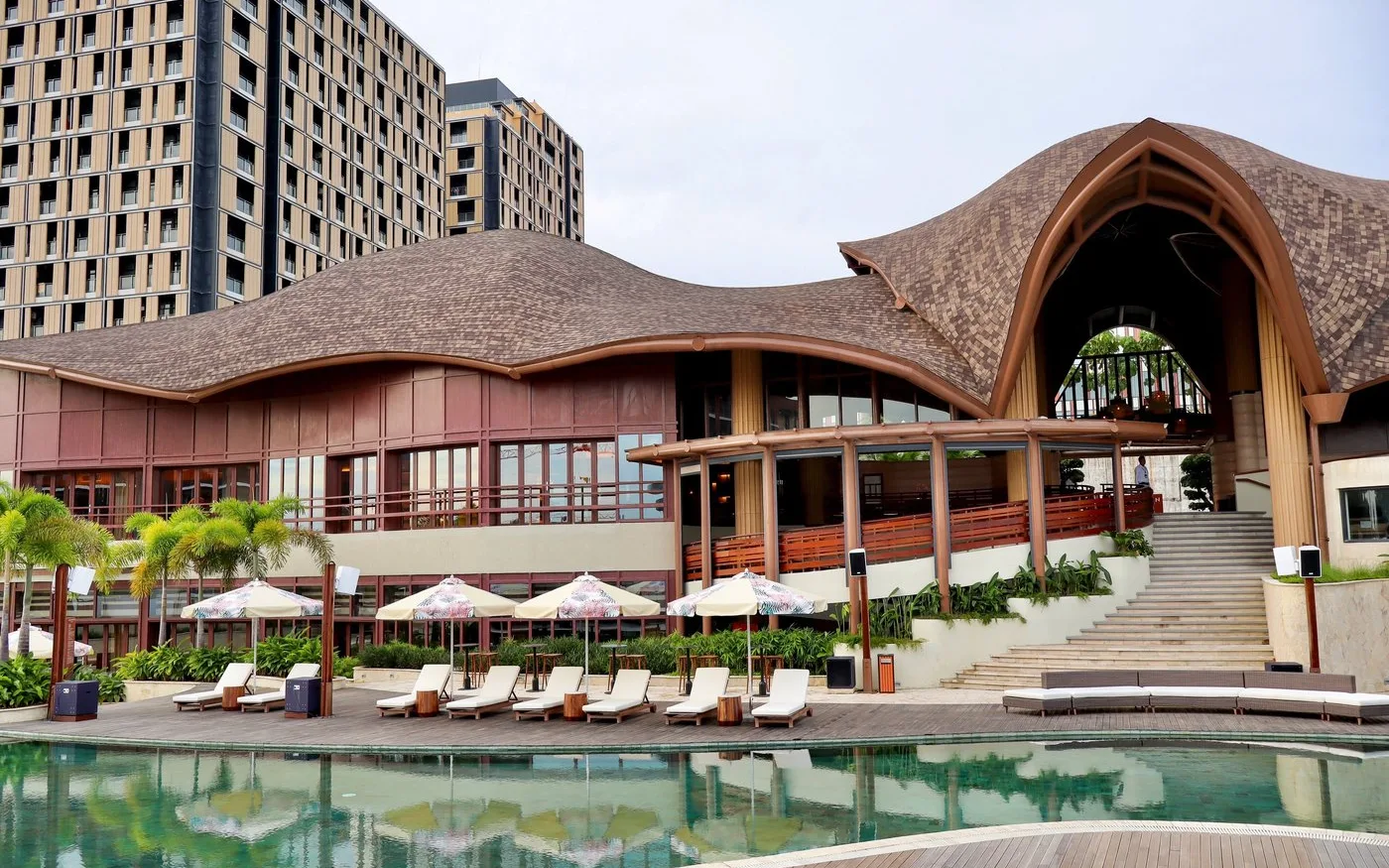 Khayangan Pool Bar at The Khayangan Dreams Villa, Seminyak