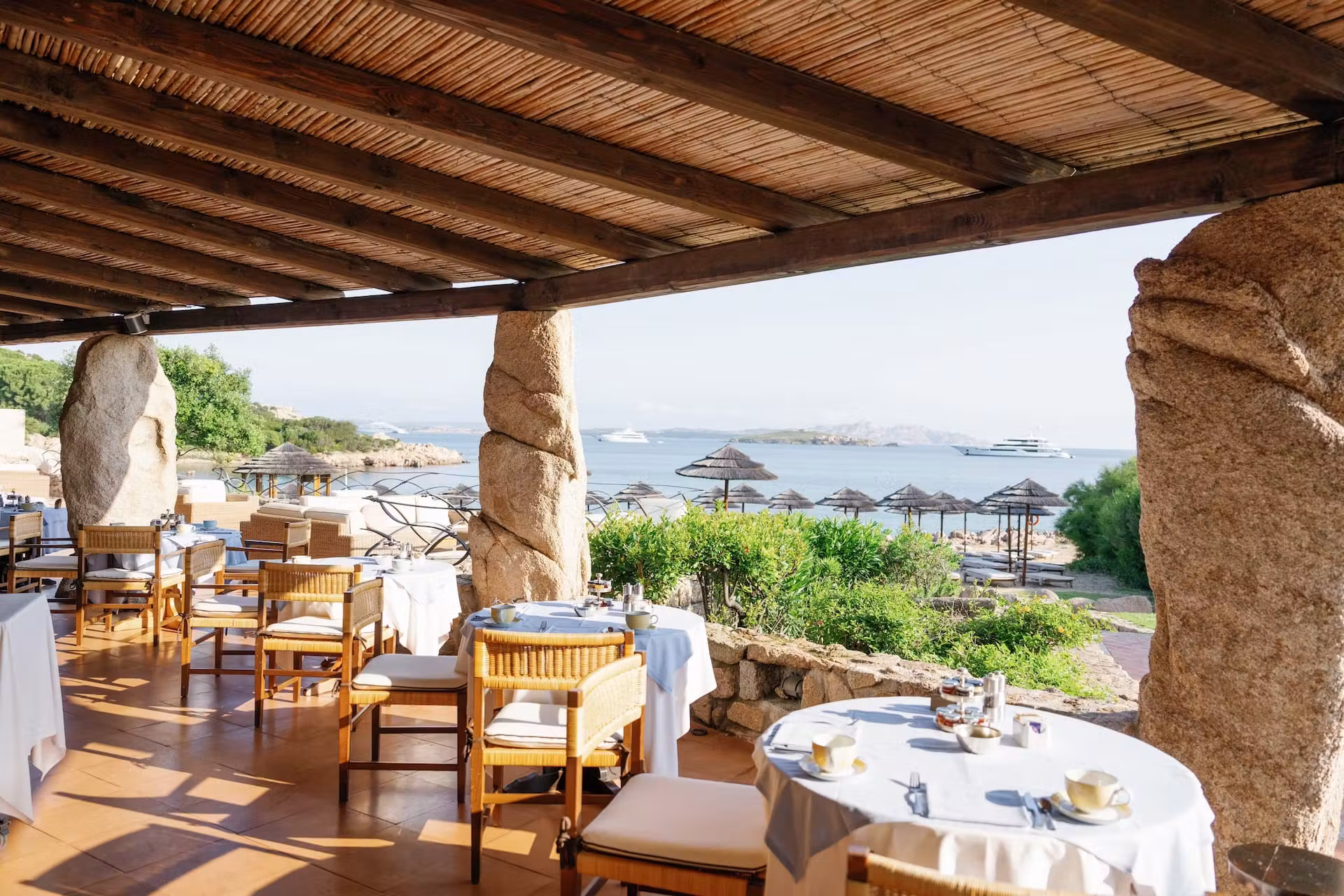 La Restaurant at La Berceuse Villas