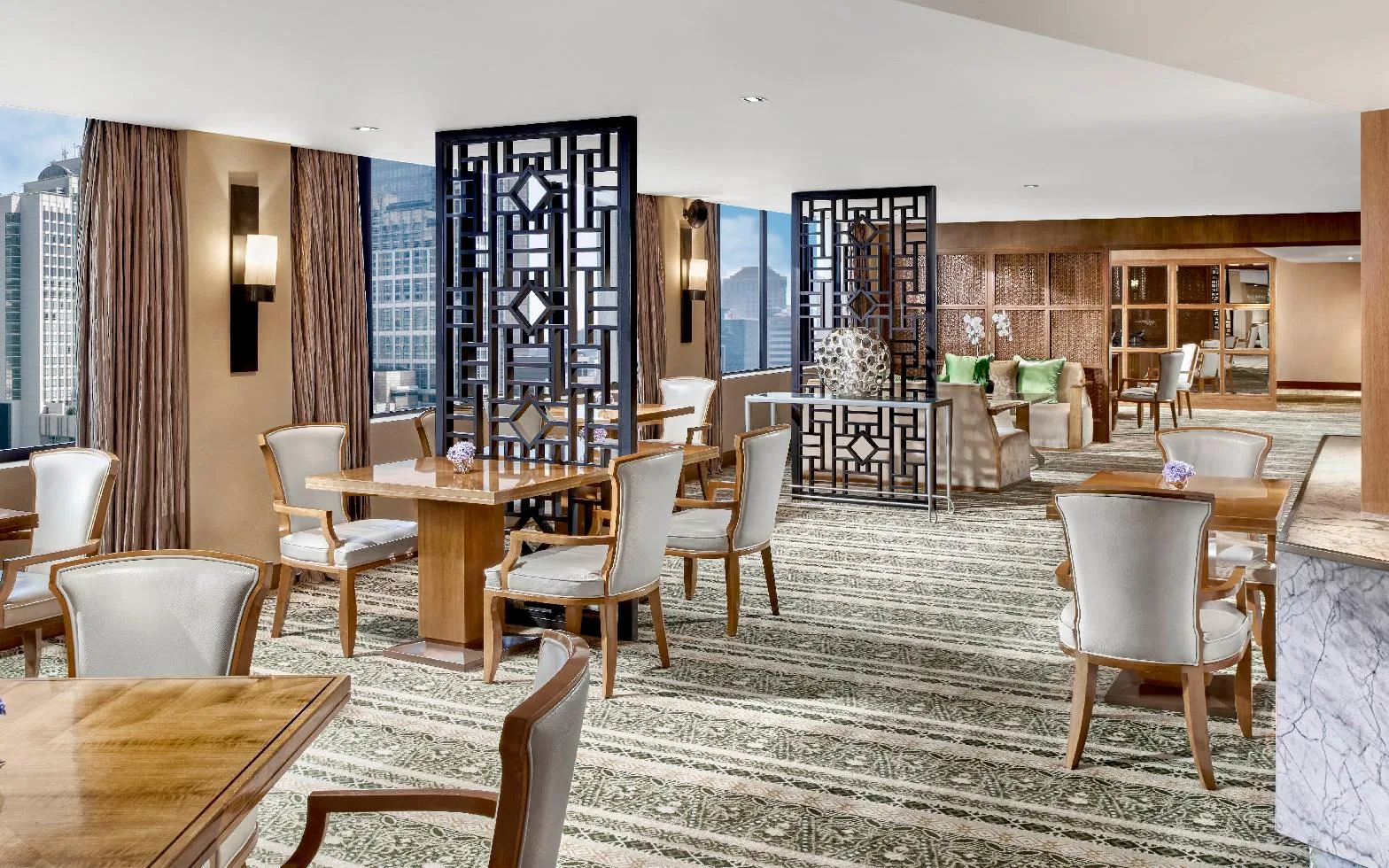 Li Feng at Mandarin Oriental, Jakarta