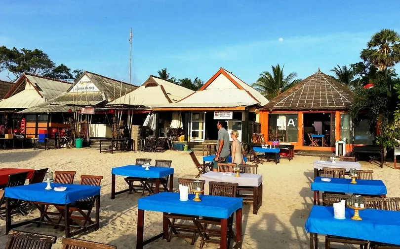 Lia Cafe Jimbaran Beach