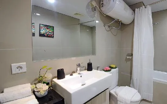 Lobby Lounge at Azalea Suites Cikarang by Jayakarta Group