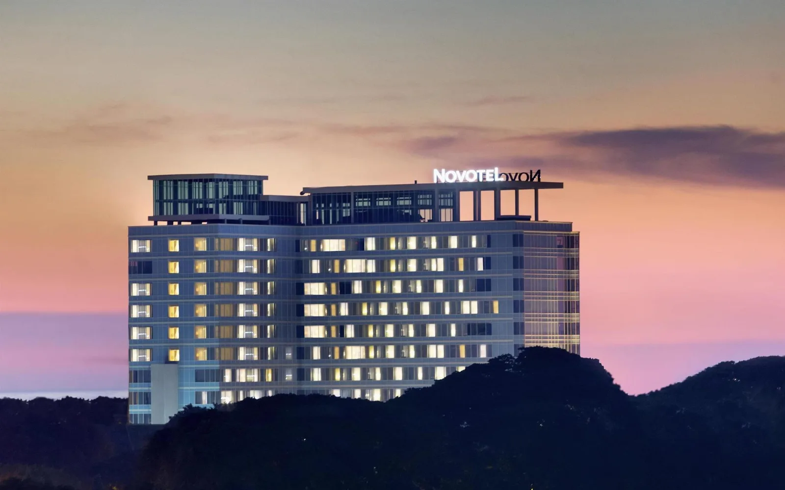 Lounge Bar & Pool Terrace at Novotel Makassar Grand Shayla Hotel