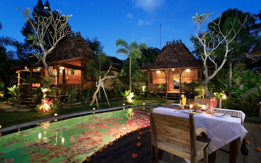 Madani Dining Pavilion at Madani Antique Villas