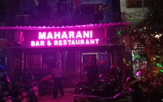 Maharani Poolside Bar at Cove Puri Maharani