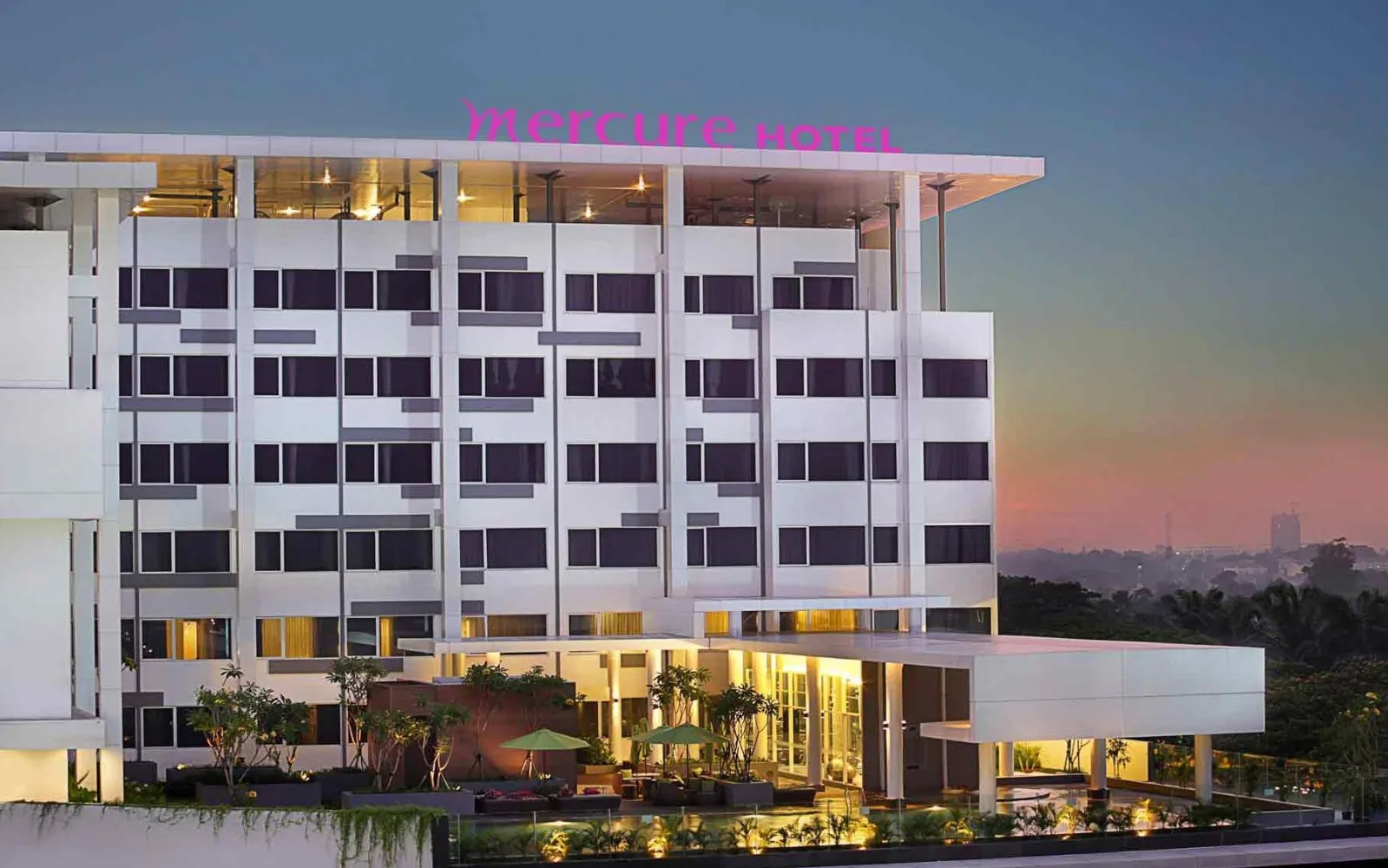 Mocca Lounge at Mercure Serpong Alam Sutera Hotel