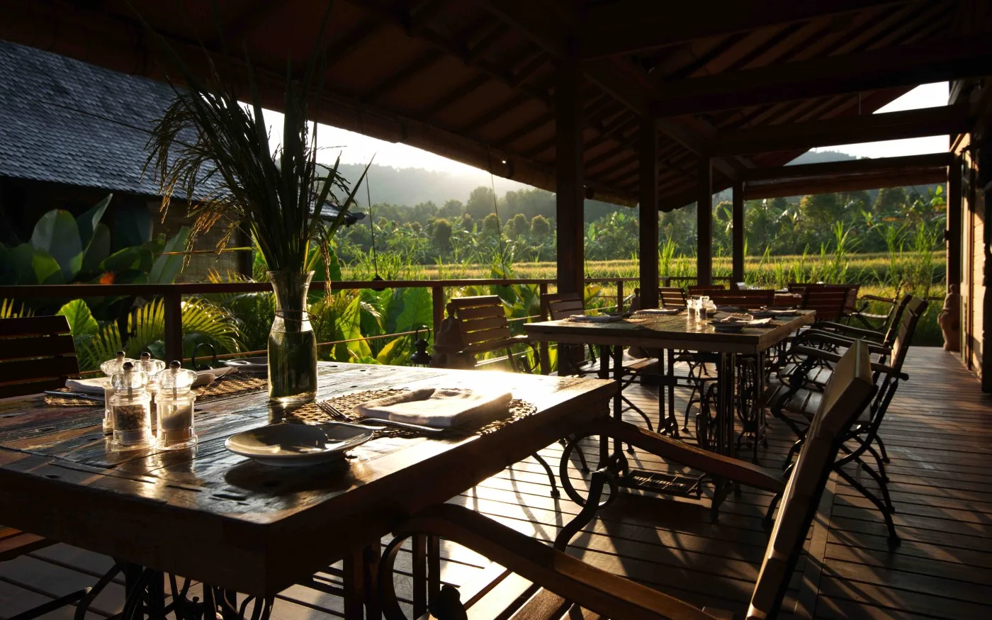 Munduk Bamboo Restaurant & Grill at Munduk Terrace