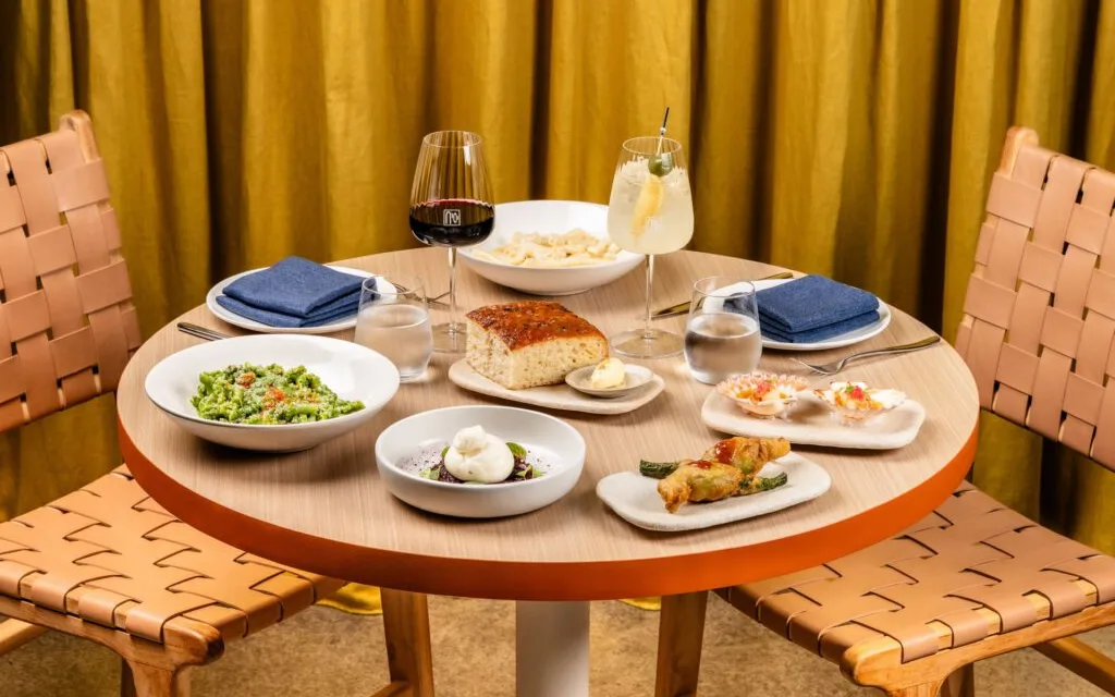 Nichos Restaurant at The Nichos Bungalows and Villas