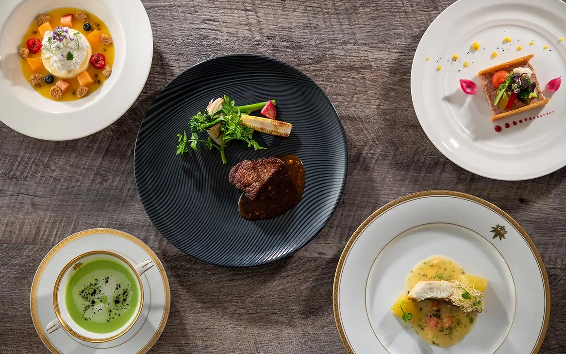 Nikaya Restaurant