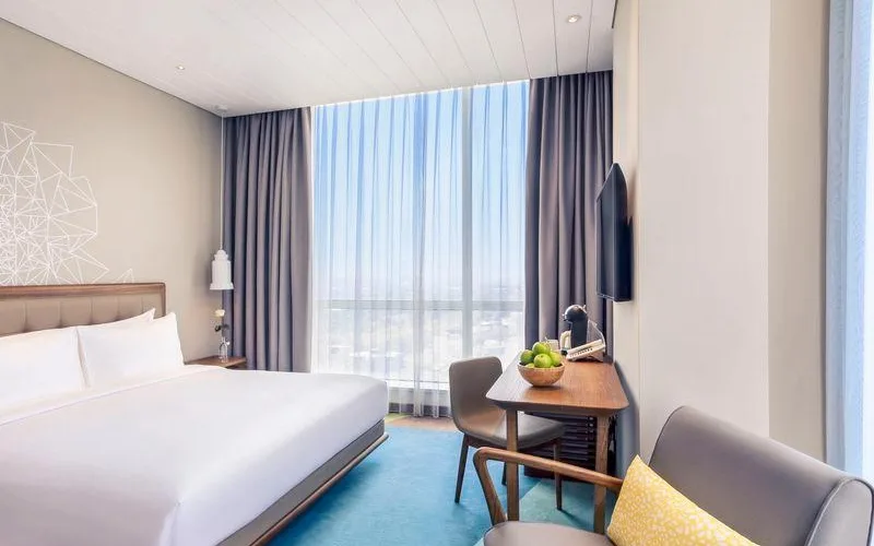 NSNTR Restaurant & Bar at Mercure Jakarta Pantai Indah Kapuk
