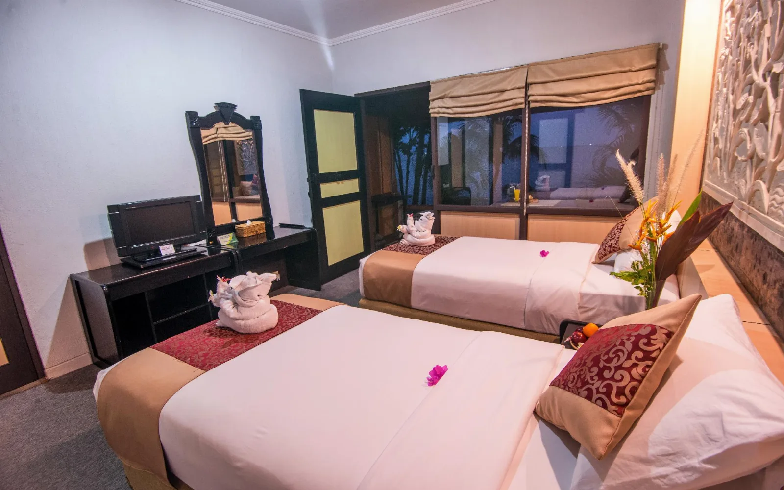 Nugraha Restaurant at Nugraha Lovina Seaview Resort and Spa