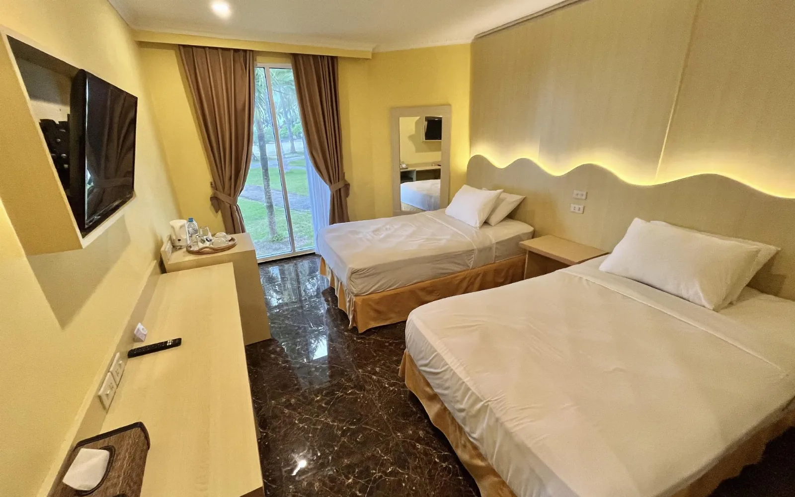 Parai Restaurant at Parai Beach Resort & Spa - Bangka