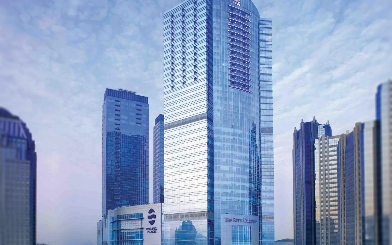 PA.SO.LA Lounge & Bar at The Residences at The Ritz-Carlton Jakarta, Pacific Place