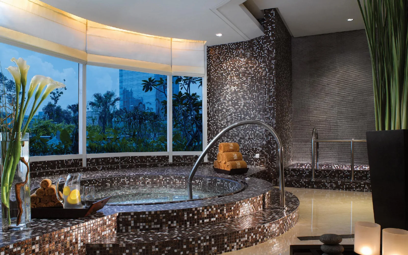 PASOLA Lounge at The Ritz-Carlton Jakarta, Pacific Place