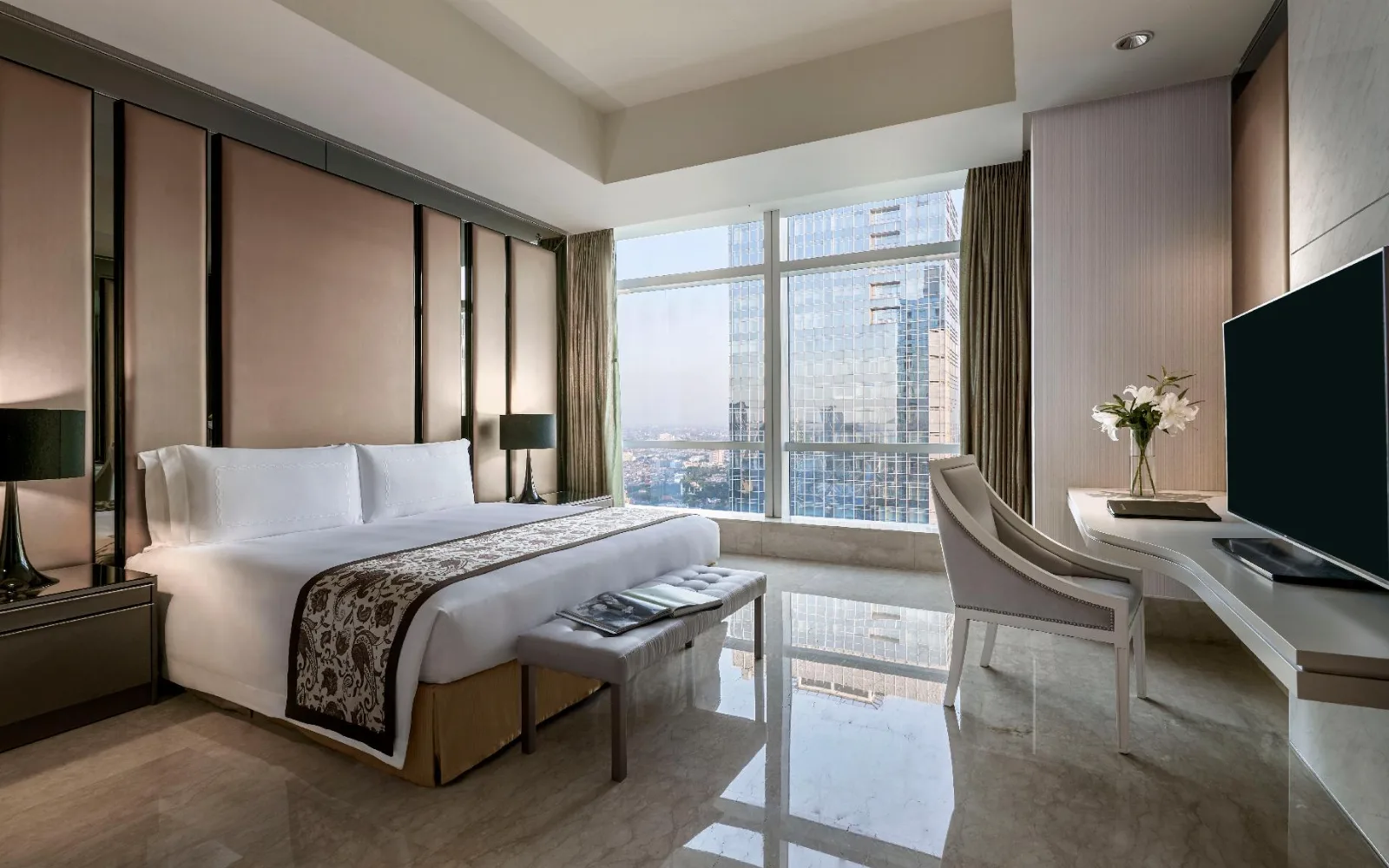 PA.SO.LA Restaurant at The Residences at The Ritz-Carlton Jakarta, Pacific Place