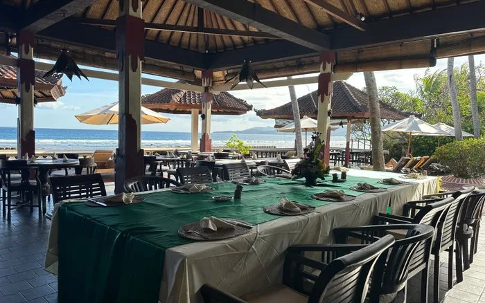 Pondok Bamboo Restaurant & Grill at Pondok Sari Hotel