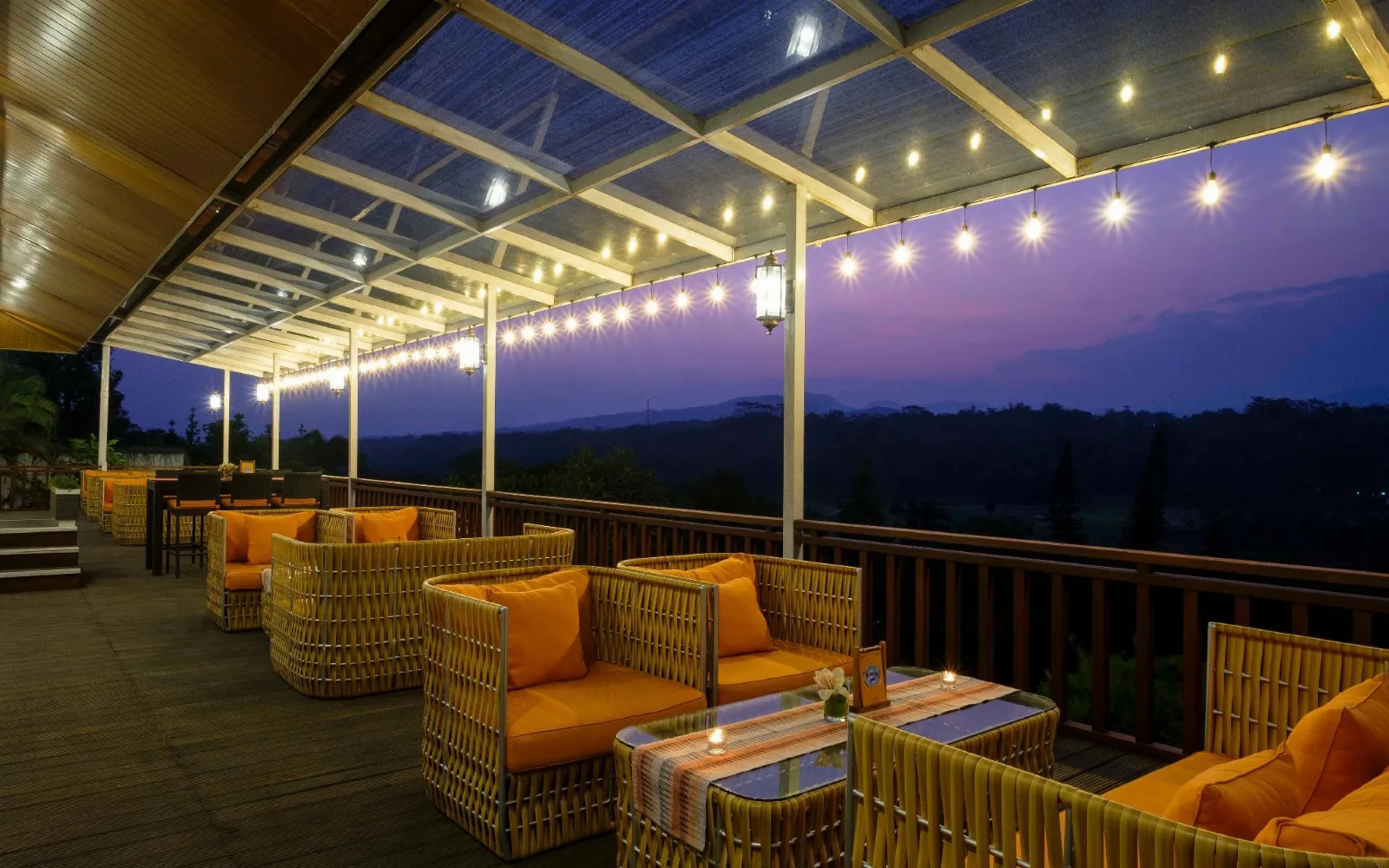 Progo Riverside Bar at Puri Asri Hotel & Resort Magelang