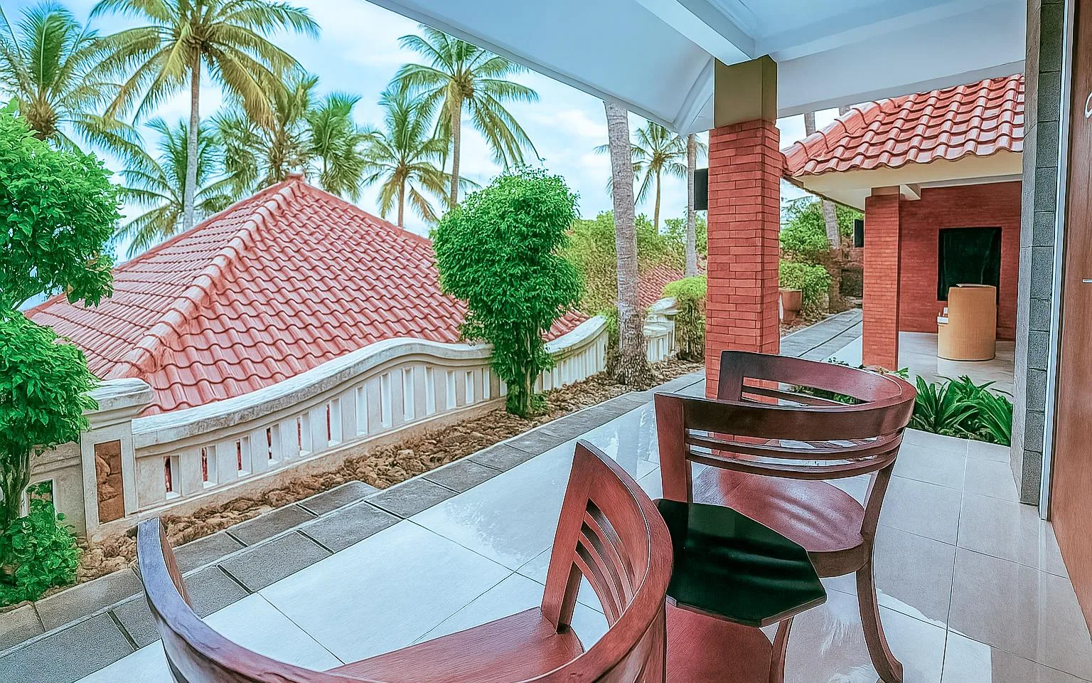 Queen Restaurant at Queen of The South Resort