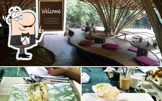 Riverside Warung