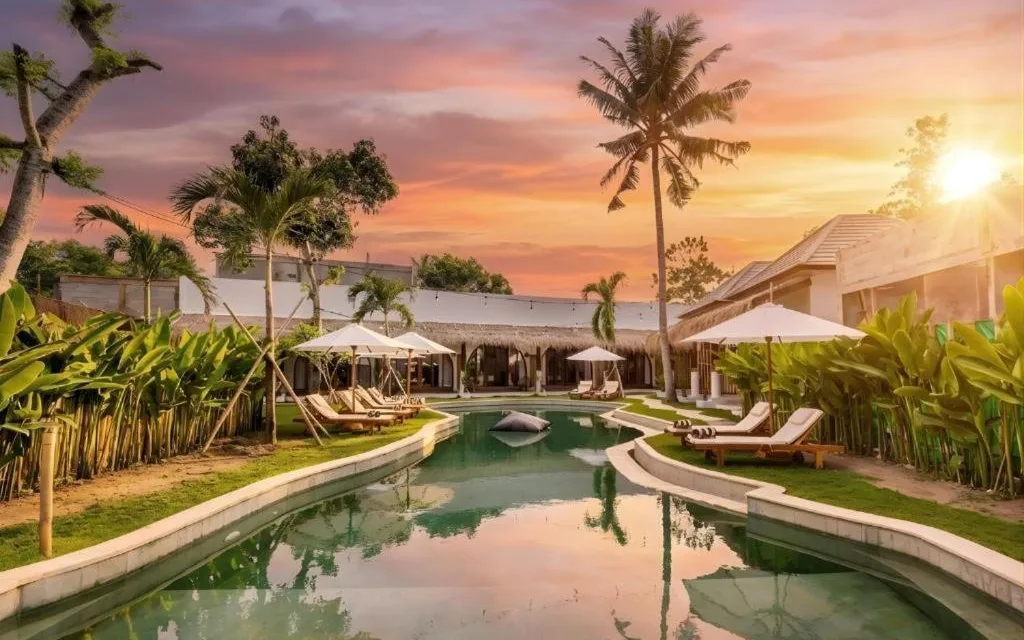 Roh Oceanfront Restaurant at Roh Villas Kuta Lombok