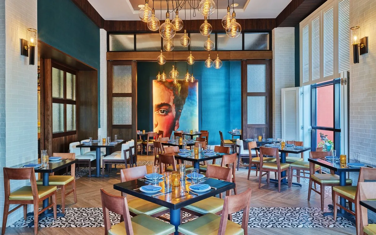 Rosa Restaurant at Rosa Village - Walkable to Beach