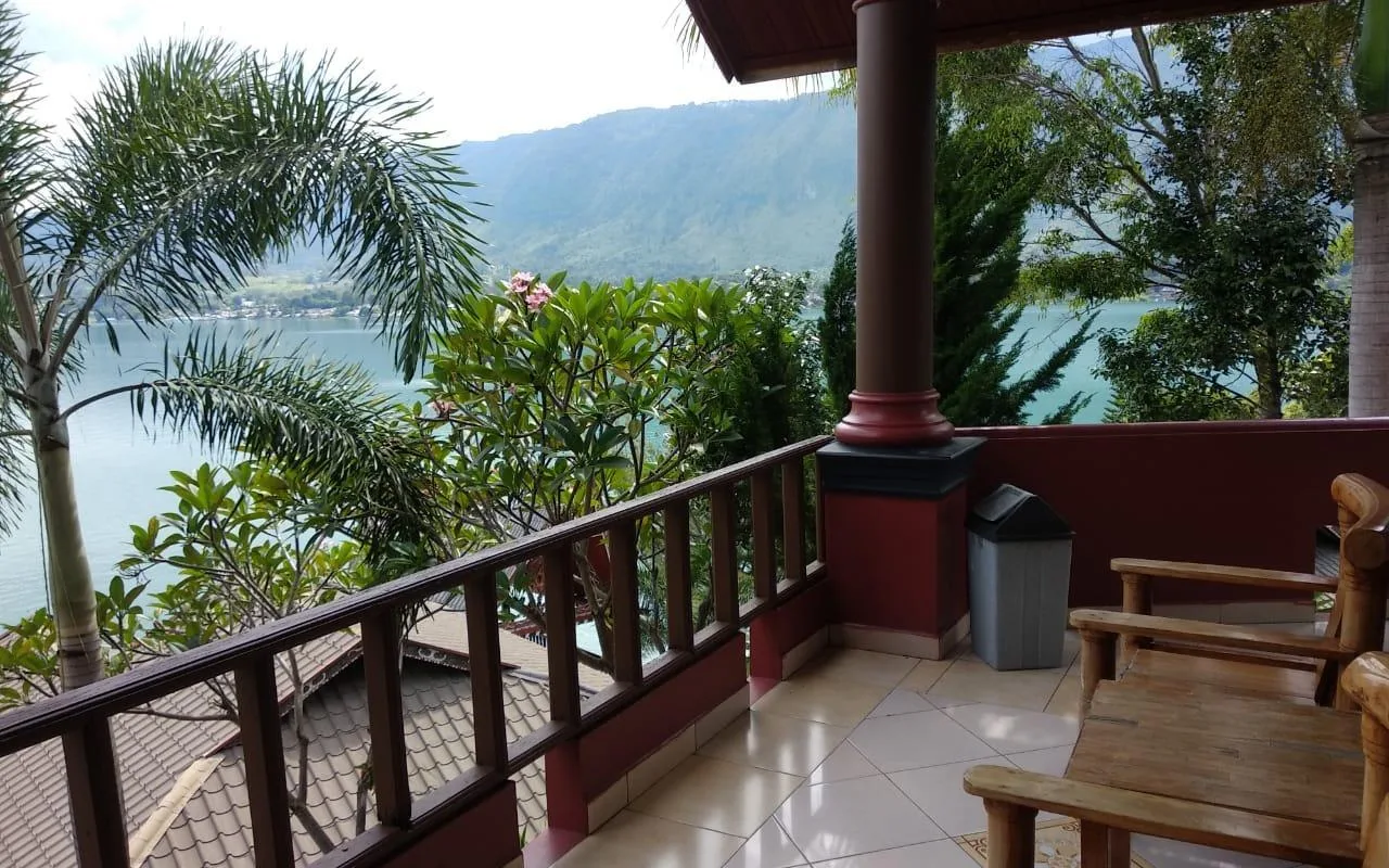 Samosir Restaurant at Samosir Villa Resort