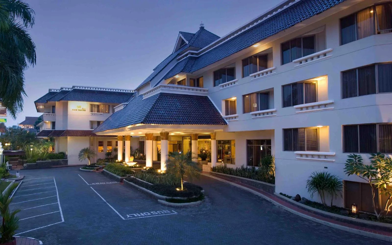 Samudra Lounge at Hotel Santika Premiere Jogja