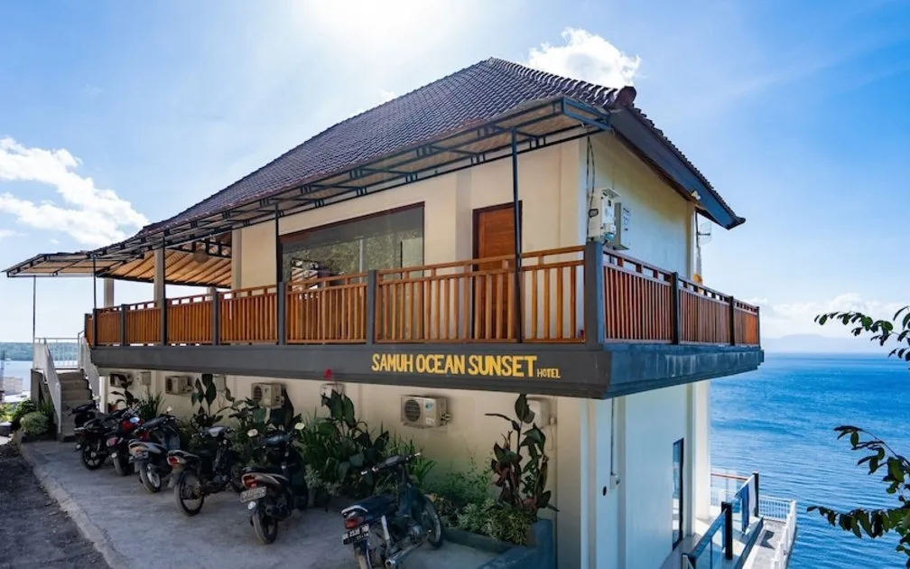 Samuh Restaurant at Samuh Sunset Nusa Penida