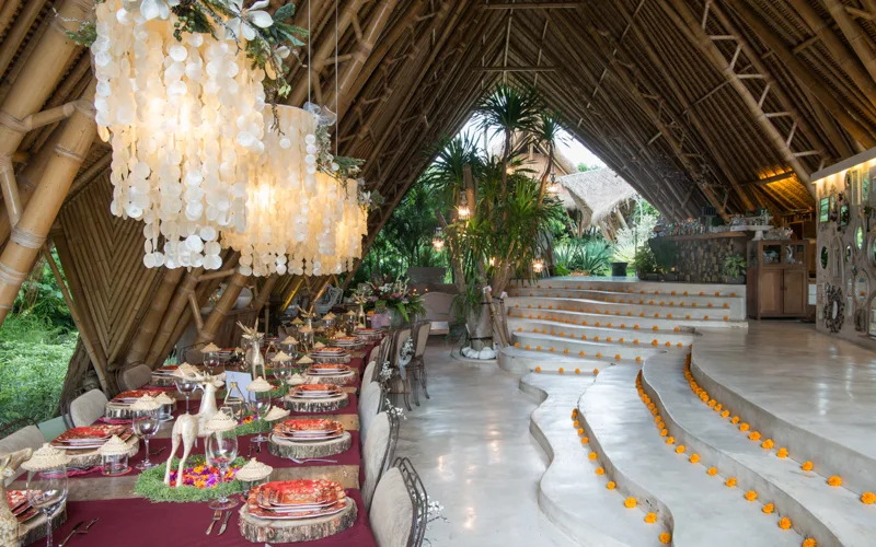 Sandat Bamboo Restaurant & Grill at Sandat Glamping Tents