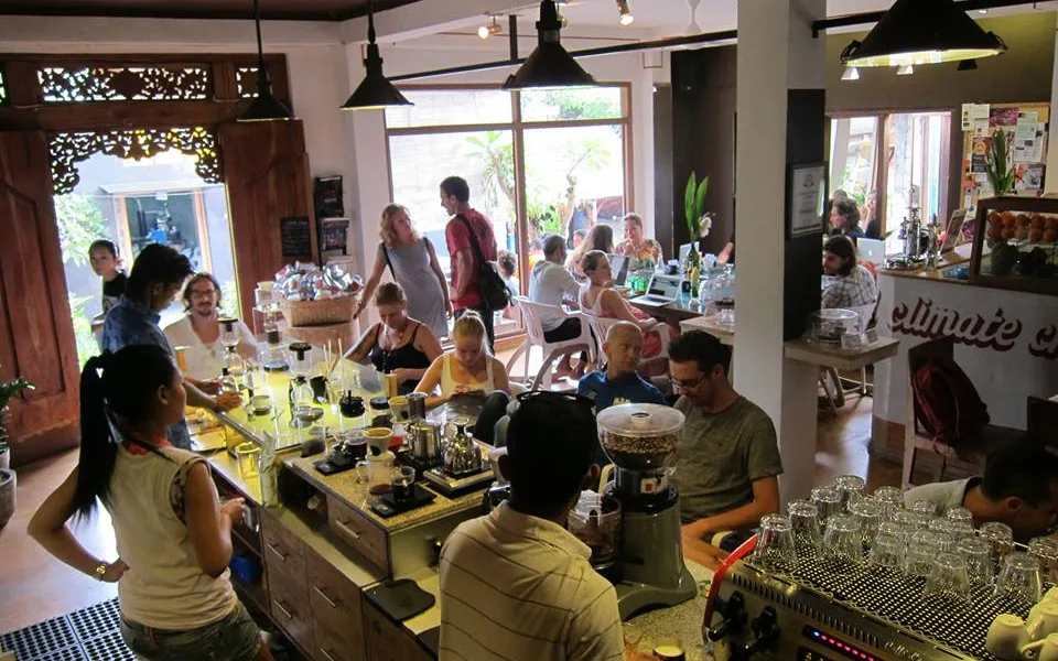 Seniman Coffee Studio