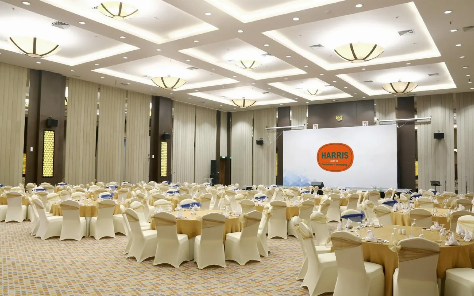 Sentraland Sky Lounge at Horison Ultima Sentraland Semarang