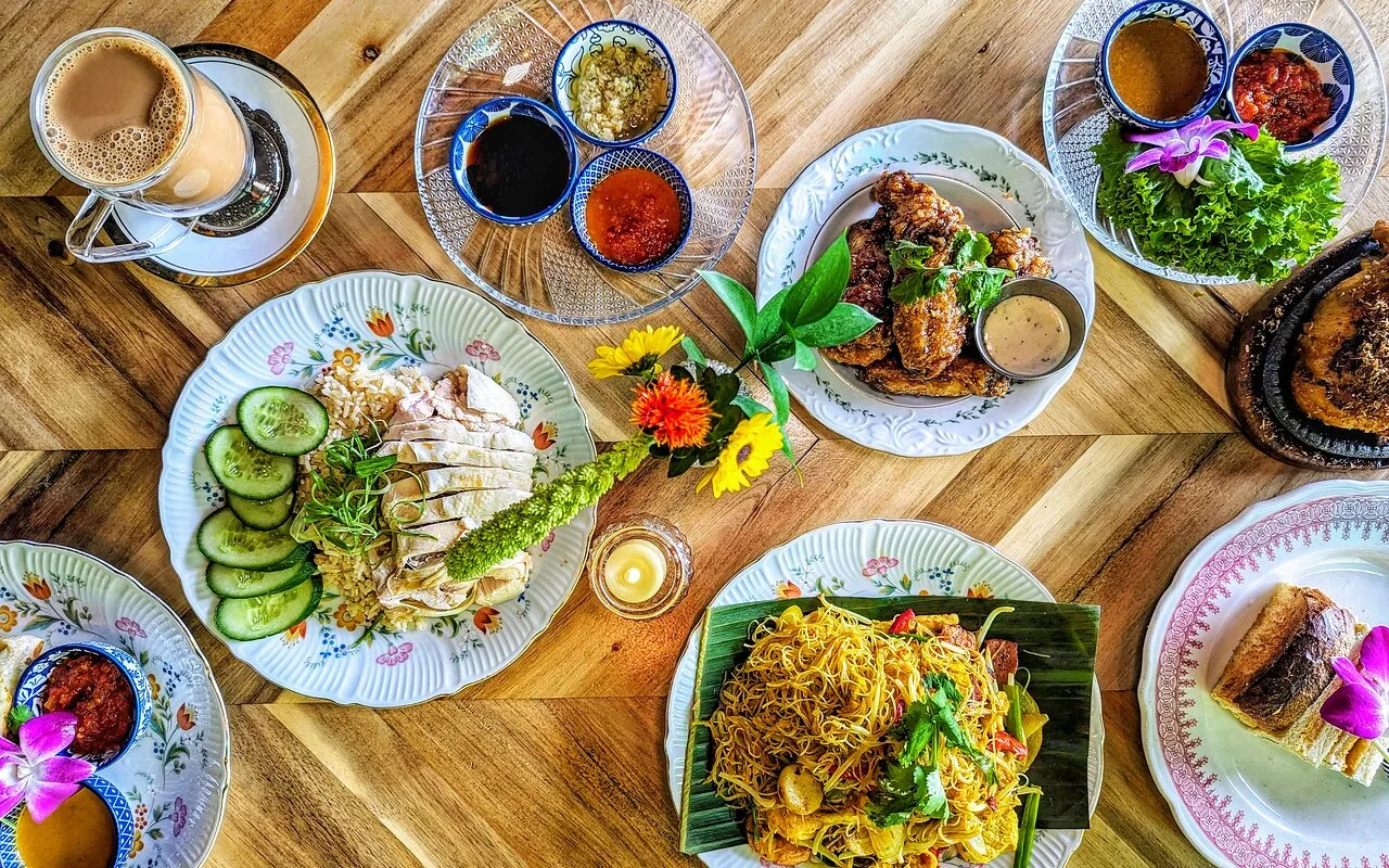 Simpang Brasserie at Simpang Inn