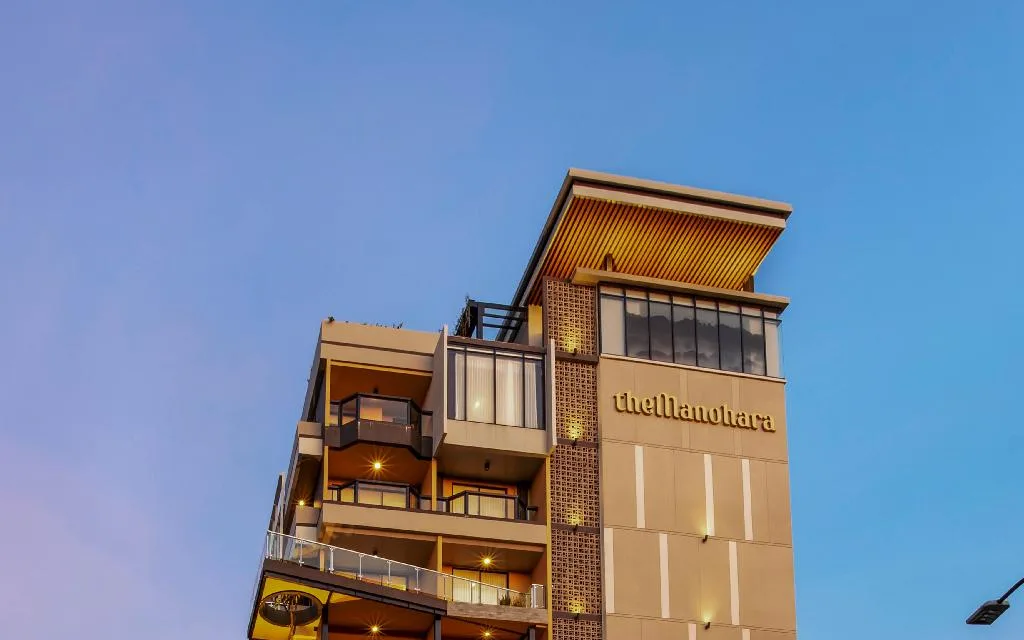 Sky Lounge & Bar