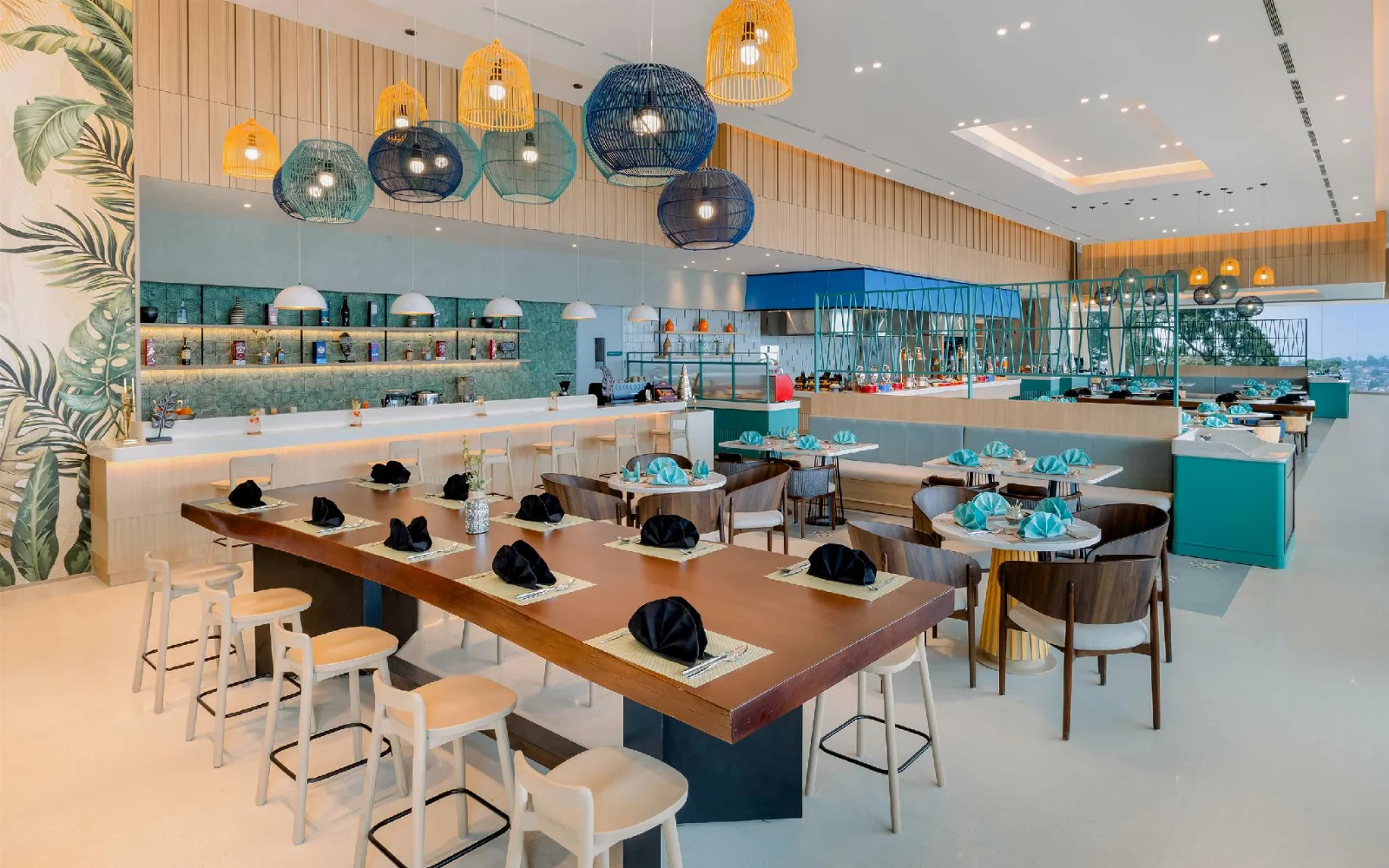 Sky View Bar & Lounge