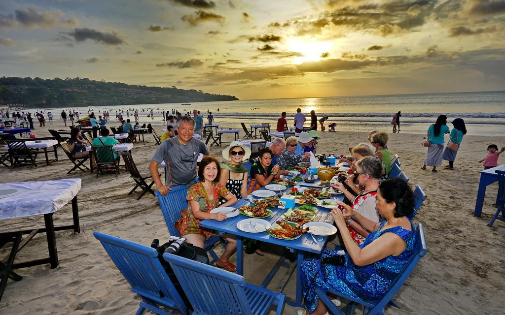 Skyline Sunset Bar at Kuta Beach Hotel