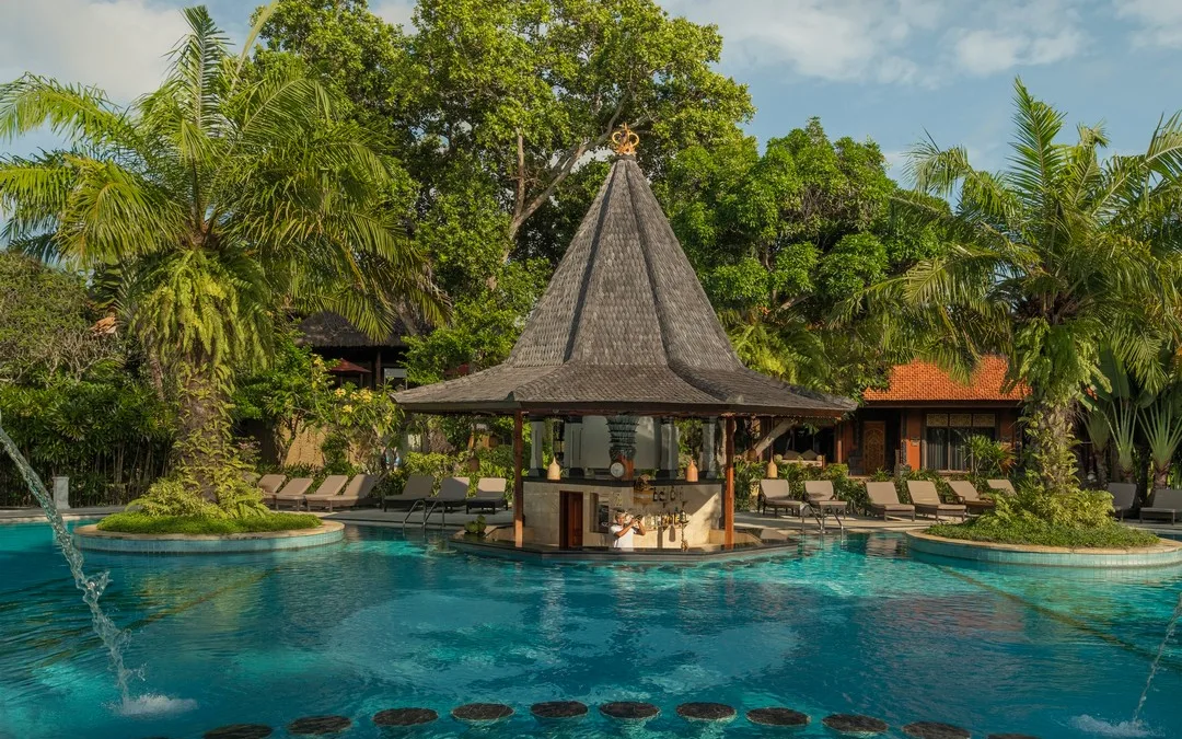 Sriwedari Sunken Pool Bar
