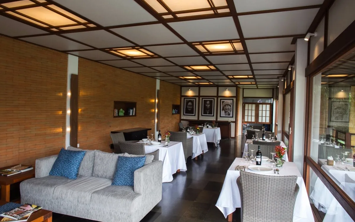 Suarapura Restaurant at Suarapura Resort and SPA