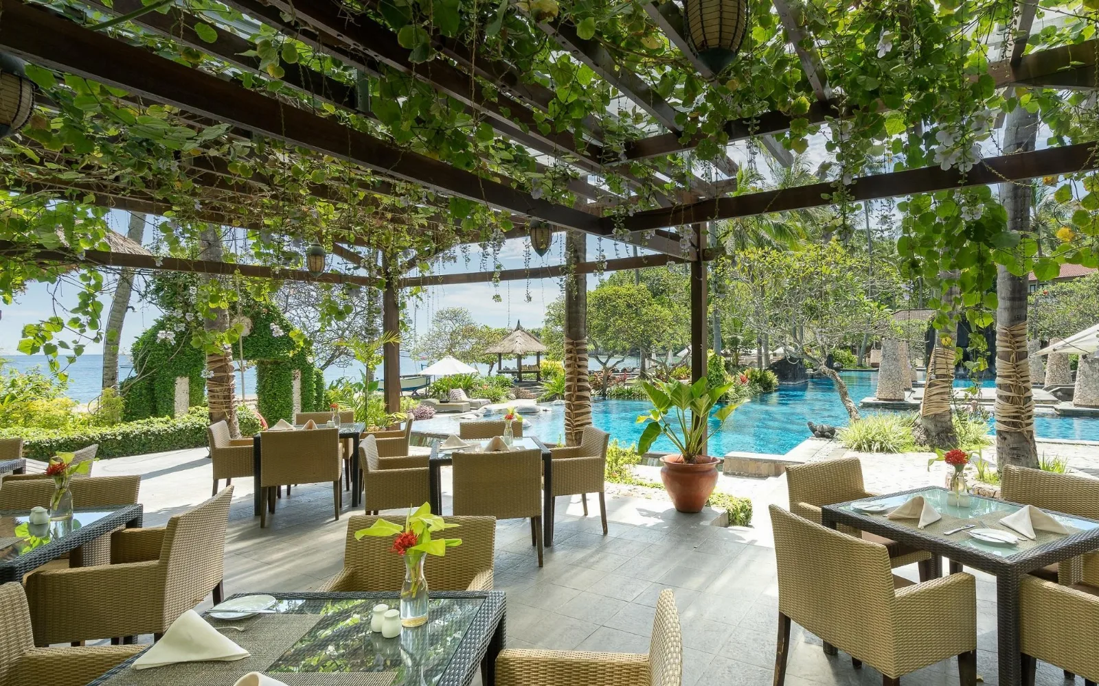 Sunset Bar at Sheraton Senggigi Beach Resort