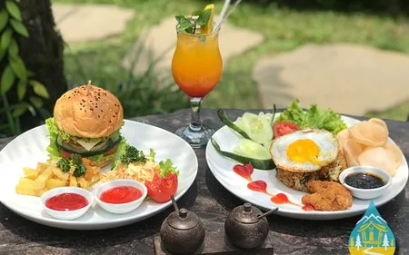 Taman Restaurant at Taman Amertha Villas