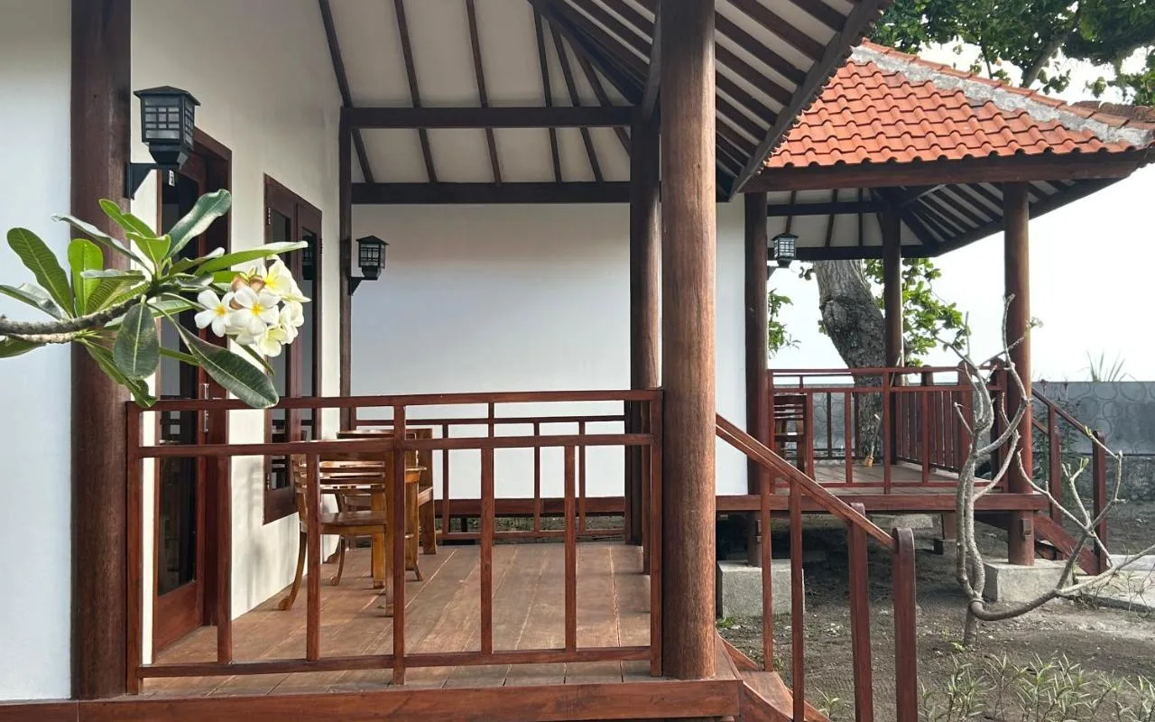 The Alice Beach Club & Lounge