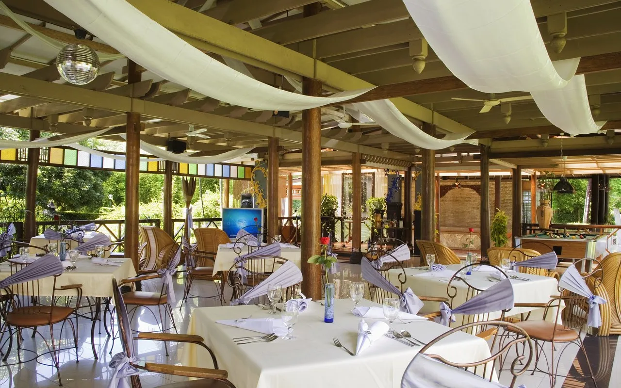 The Amansari Lounge