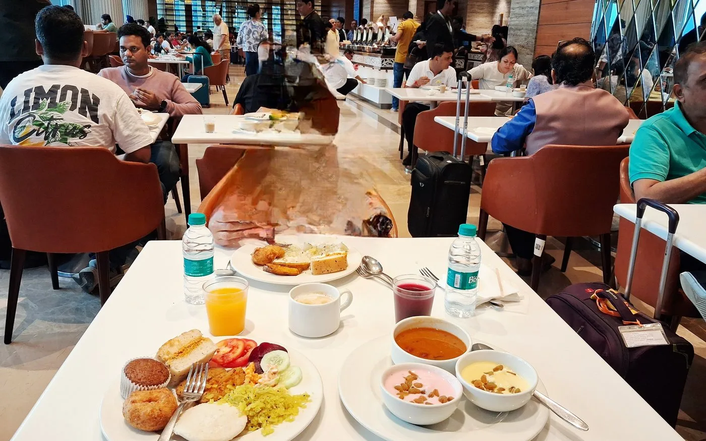 The Anandani Lounge